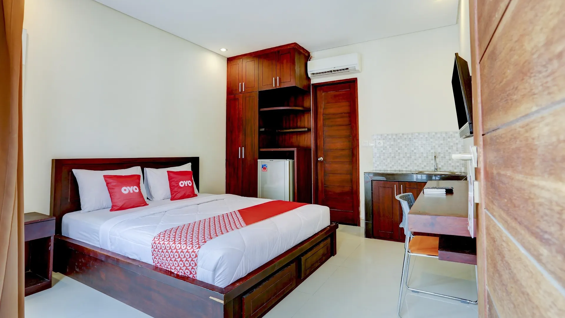 Collection O 3885 Kara Residence Denpasar Indonésie