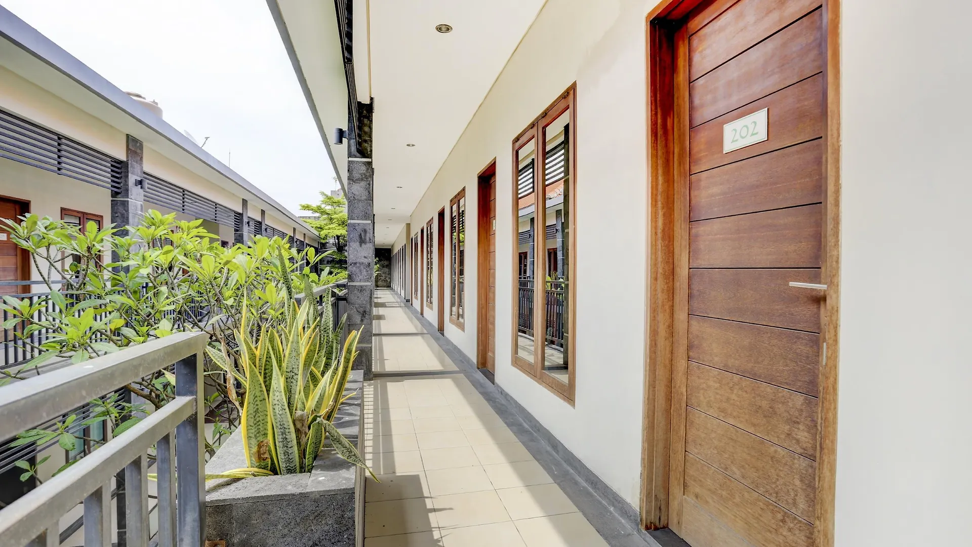 Collection O 3885 Kara Residence Denpasar Hotel