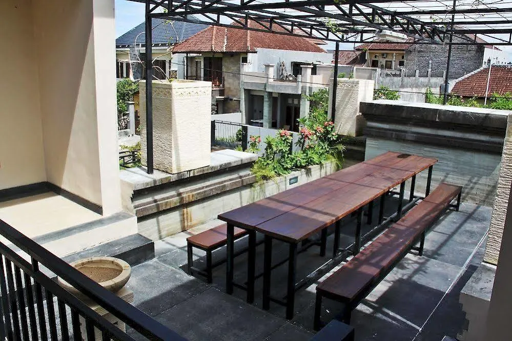 Collection O 3885 Kara Residence Denpasar Hotel